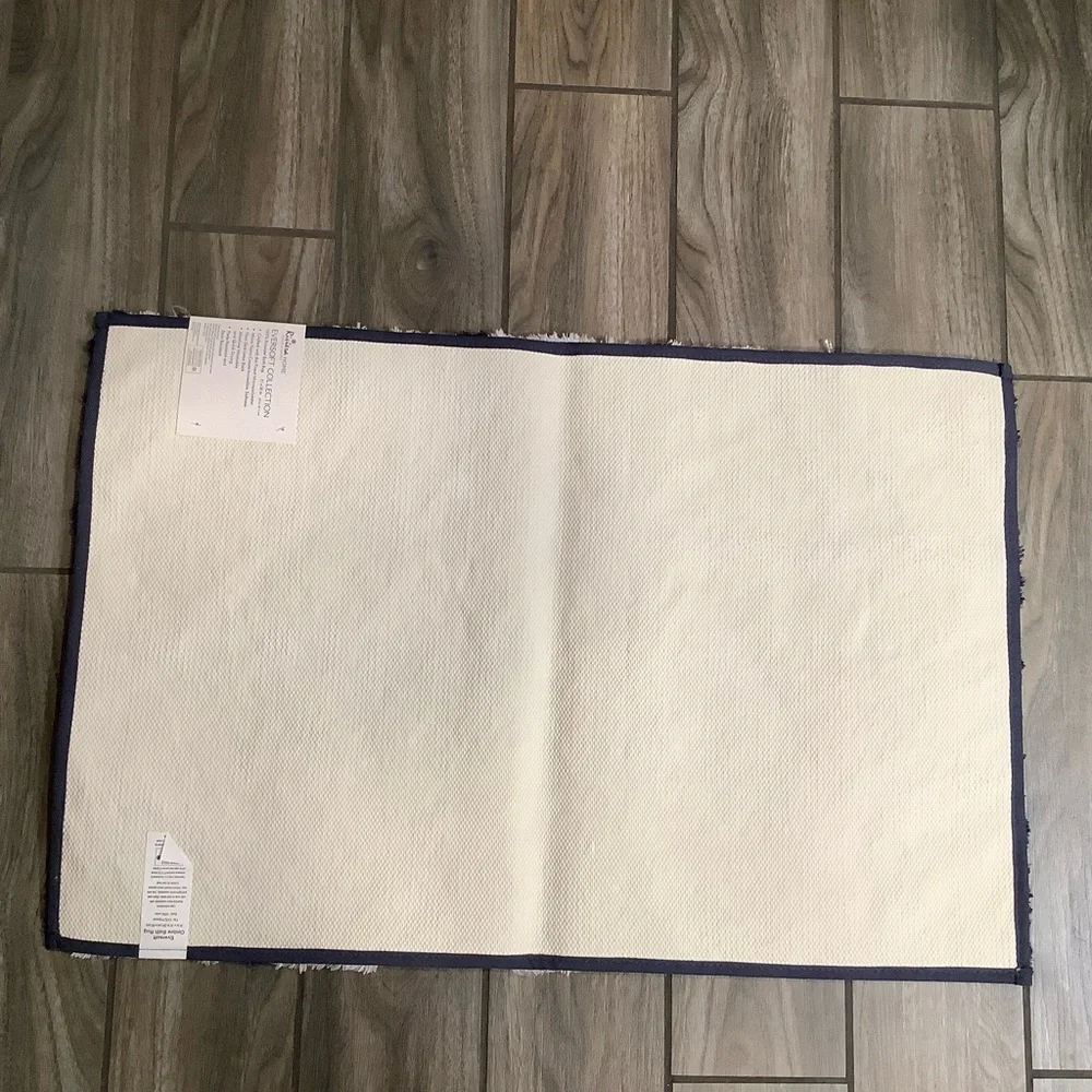 Riviera Home 24” x 36” Striped Bath Mat